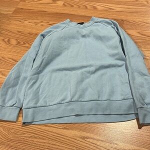 Baby Blue Zelos Medium men’s sweatshirt- warm and trendy